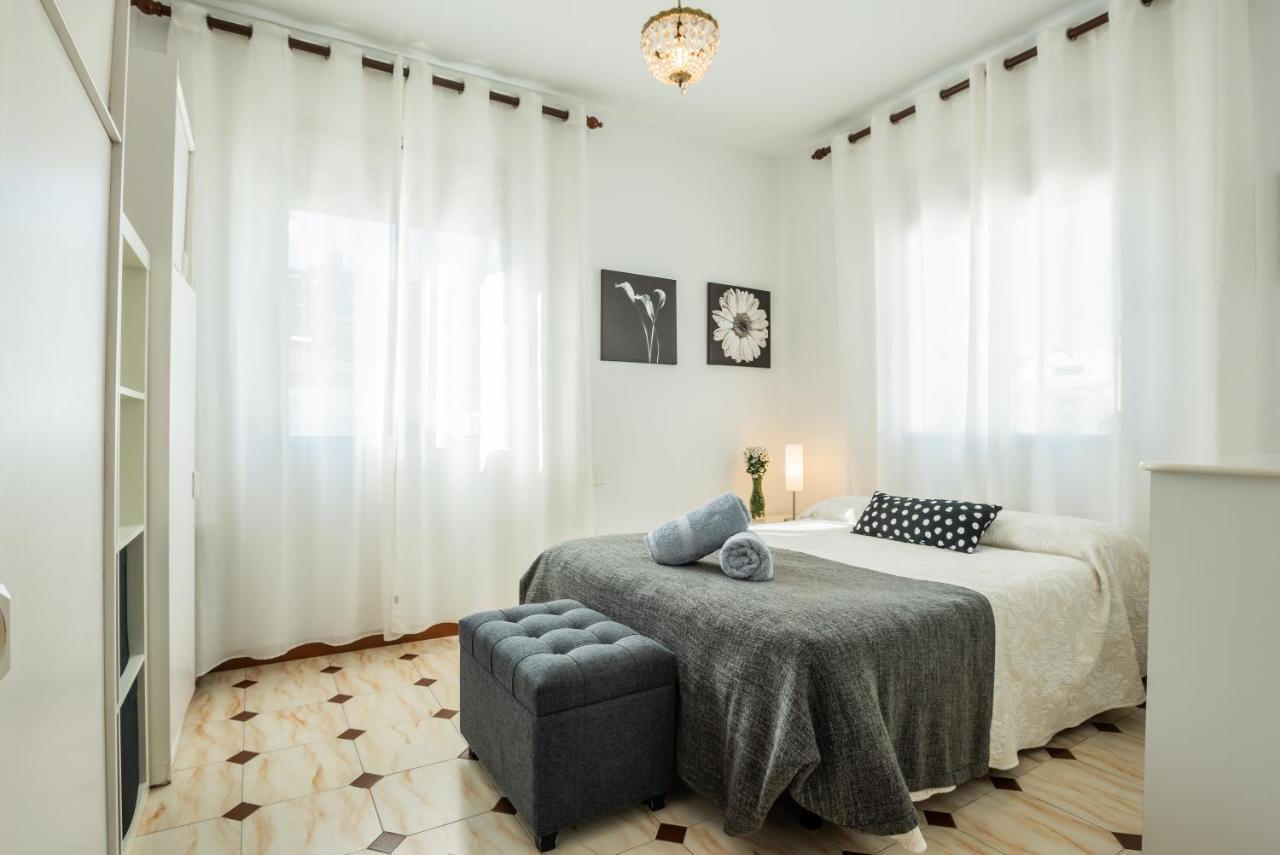Apartamento Triana Los Remedios Sevilla Eksteriør billede